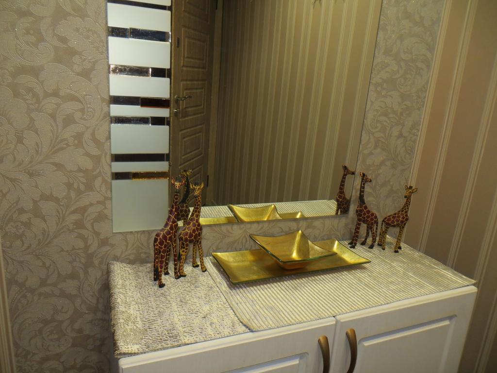 Apartment Lux Near Most-City 第聂伯罗彼得罗夫斯克 外观 照片