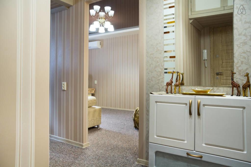 Apartment Lux Near Most-City 第聂伯罗彼得罗夫斯克 外观 照片